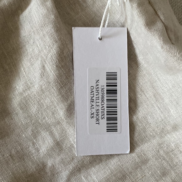 Reformation Nashville Linen Shorts - Picture 2 of 4